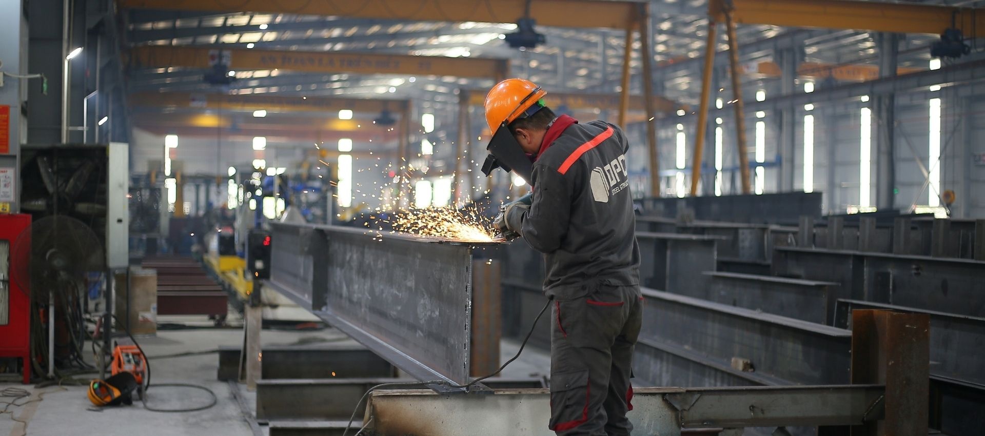 SẢN XUẤT KẾT CẤU THÉP