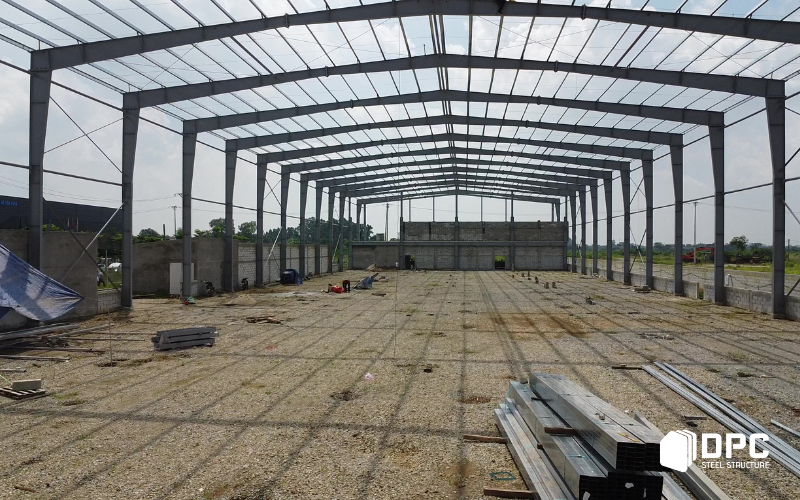 DPC Steel tiêu chuẩn về tải trọng và kết cấu thép cho nhà xưởng