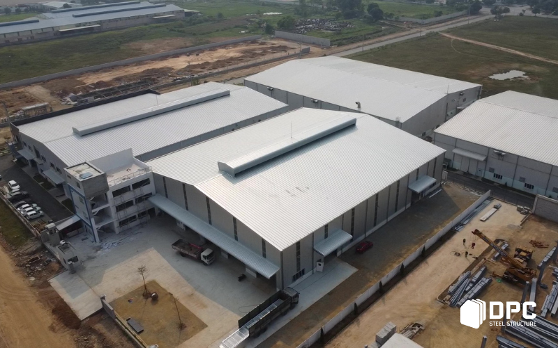 DPC Steel tiêu chuẩn về tải trọng và kết cấu thép cho nhà xưởng