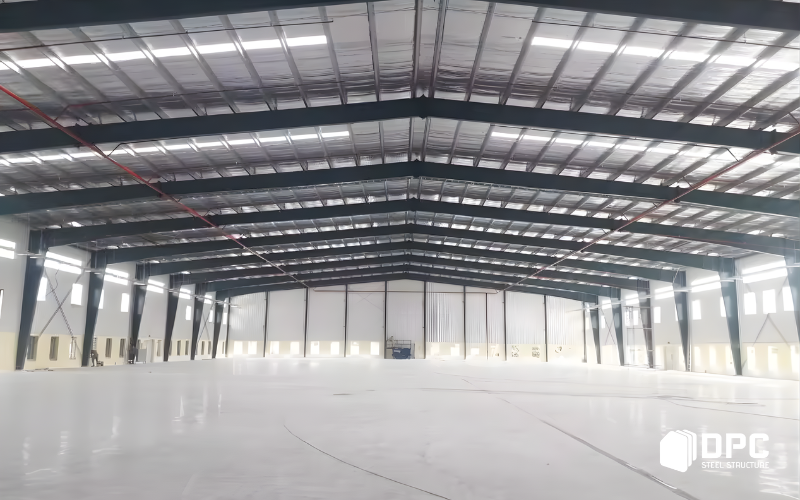 Kết cấu thép tiền chế cho nhà thi đấu, sân bóng, bể bơi