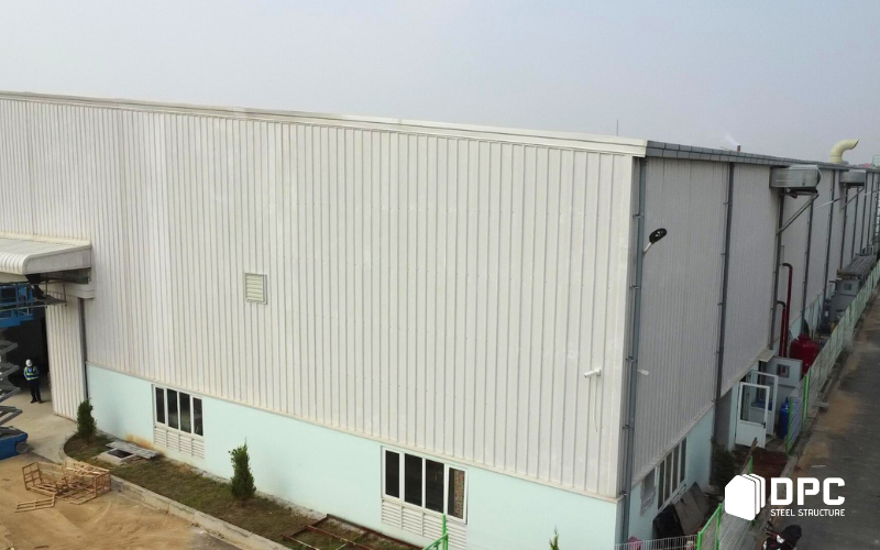DPC Steel lựa chọn hệ thống bao che cho nhà xưởng công nghiệp